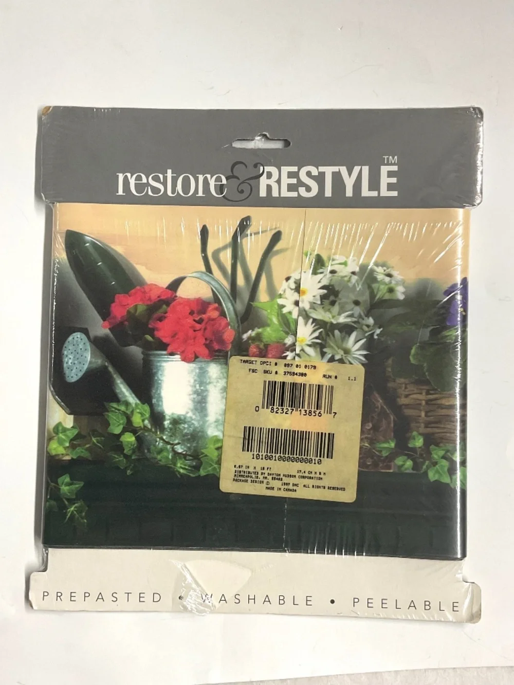 Restore & Restyle, wallpaper border BIRDHOUSES & FLOWERS.  7” X 5yards (15 feet)